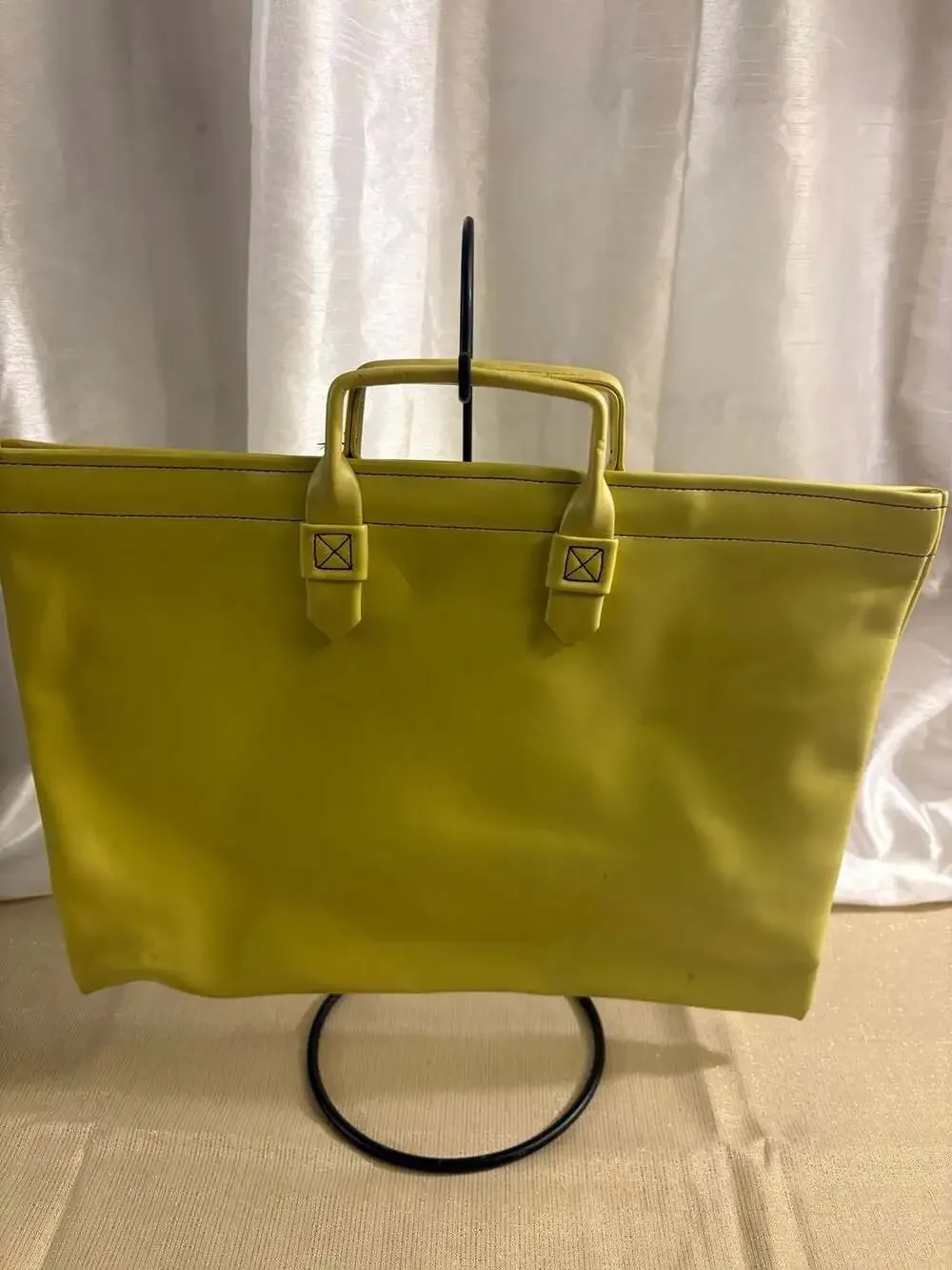 Hozel yellow vinyl